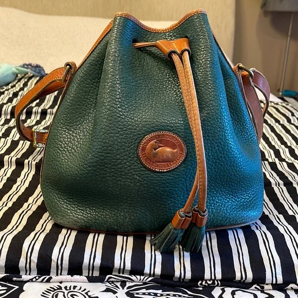Dooney & Bourke | Bags | Large Vintage Green Leather Dooney  display picture 1